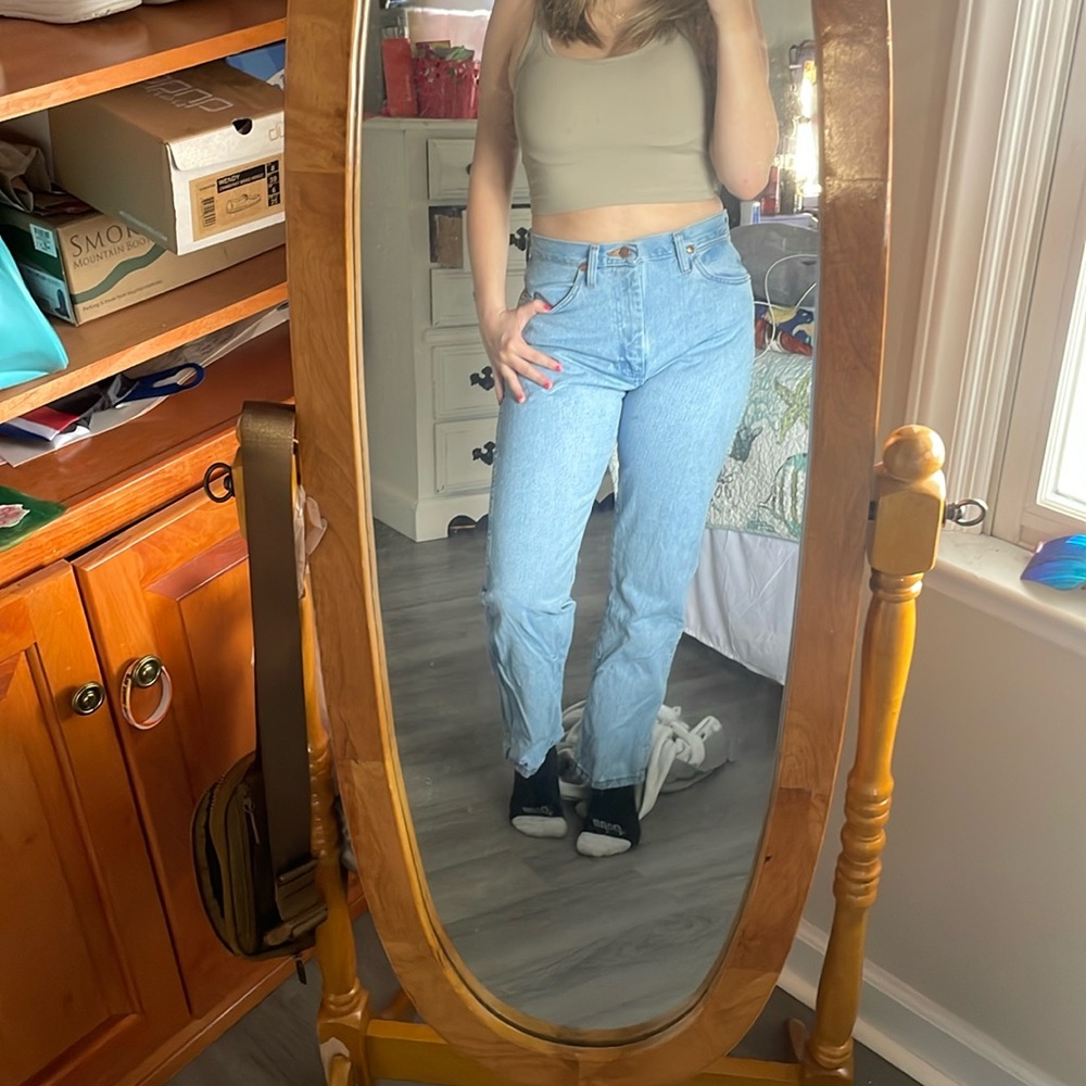 WOMEN'S WRANGLER COWBOY CUT SLIM FIT JEAN IN BLEACH